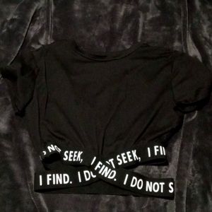 Black waistband workout shirt.